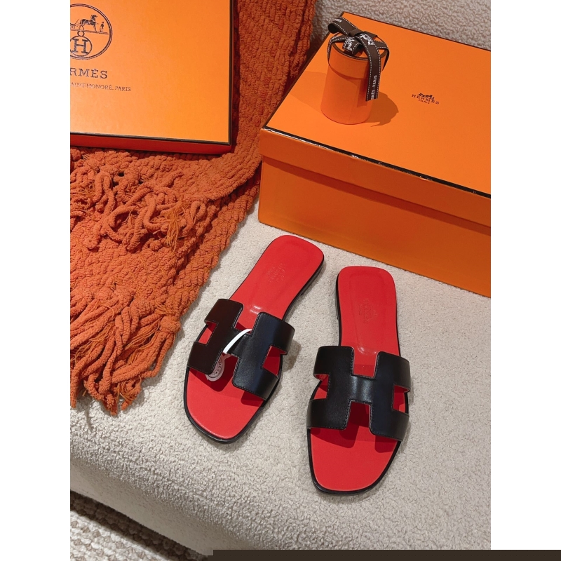 H**mes slippers